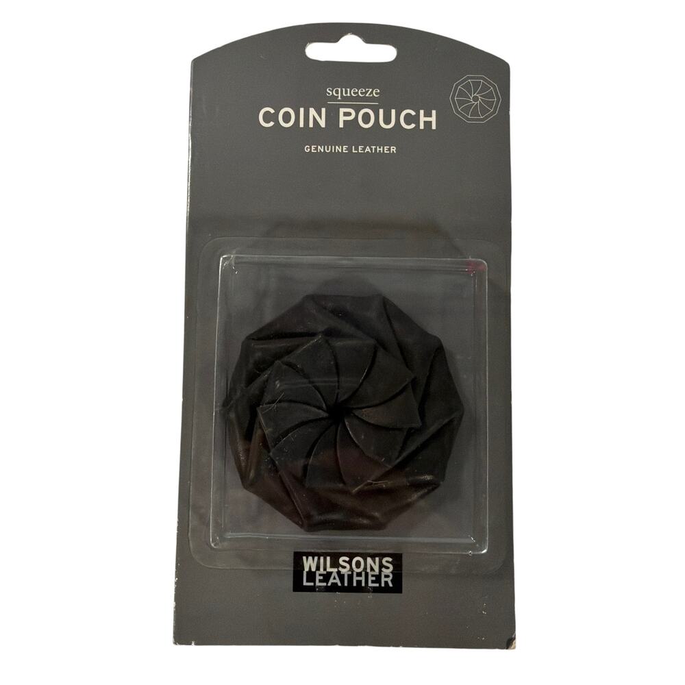 Wilsons Leather Style 96618 Black Leather Squeeze Coin Pouch NOS